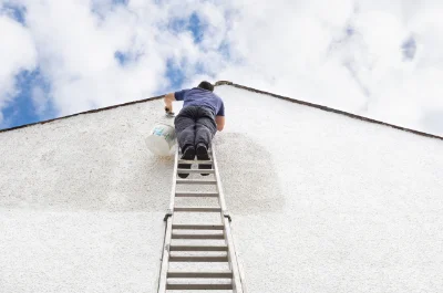 Peinture extérieure à la Brousse — façades et ravalement